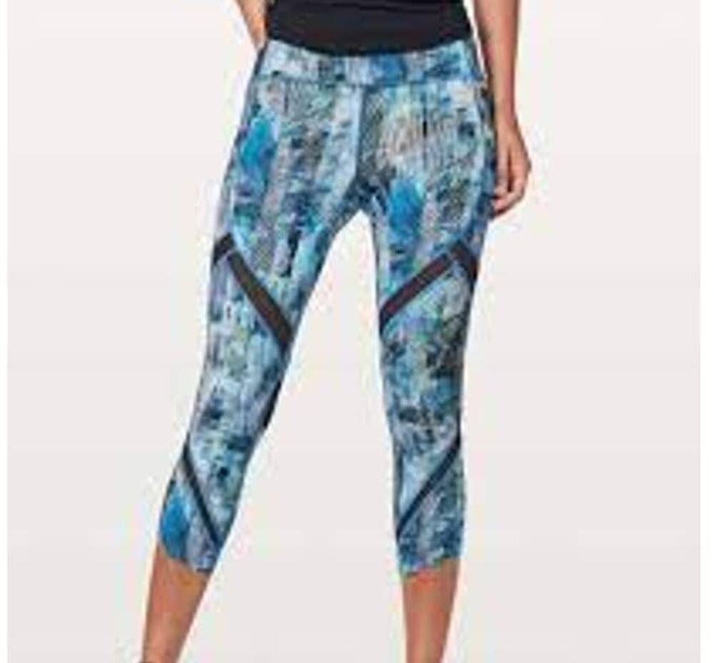 Lululemon On Pace Crop *21" Sun Dazed Multi Blue Leggings with Pockets SZ 6